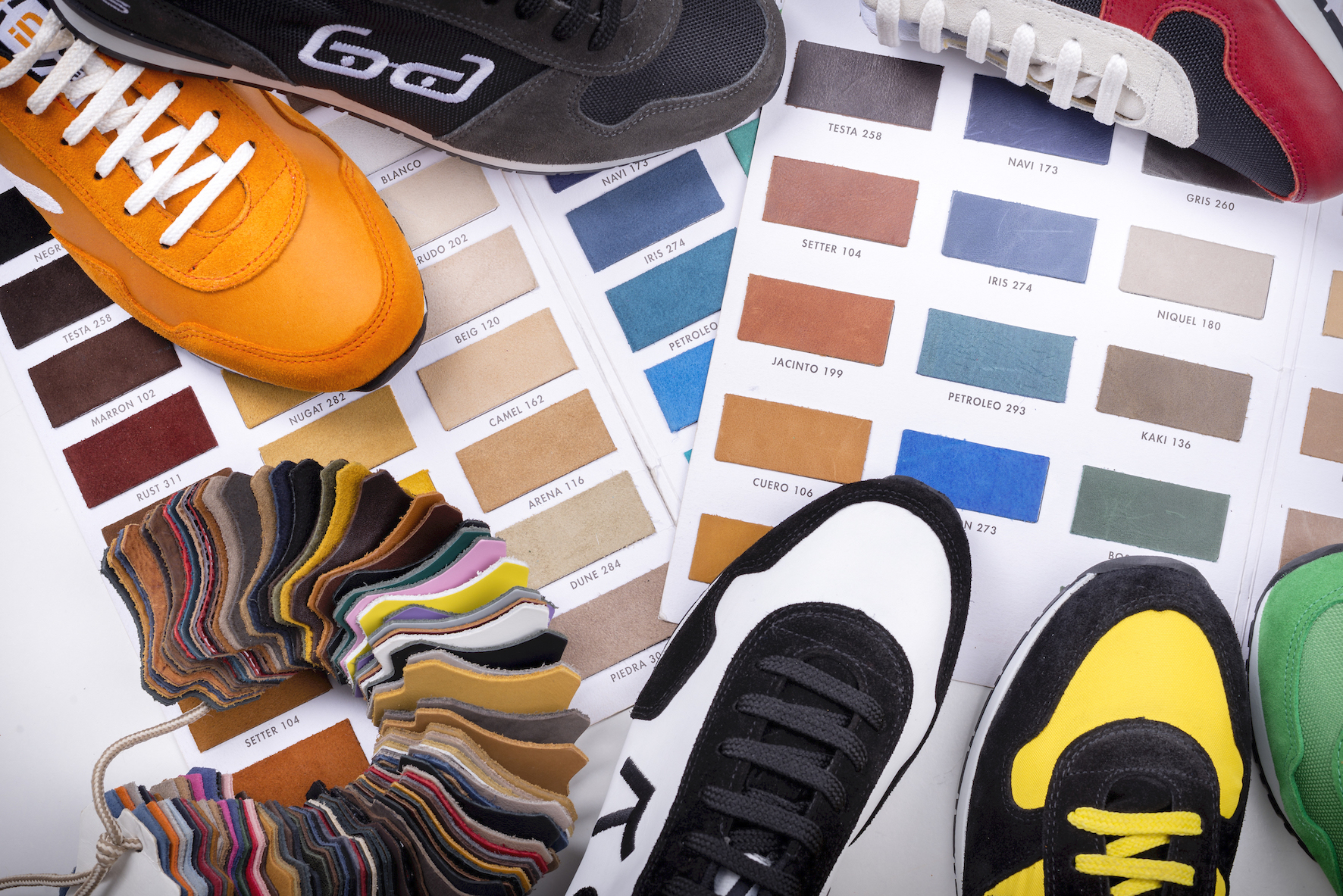 IDSneakers TRENDY STEPS FOR BRANDS