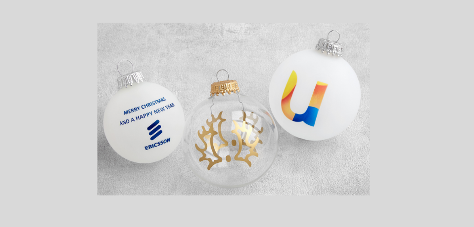 CUSTOMIZED CHRISTMAS BAUBLES BY BRAUNS HEITMANN